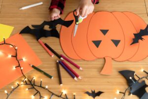ninos-aprendiendo-vocabulario-hallowen-ingles